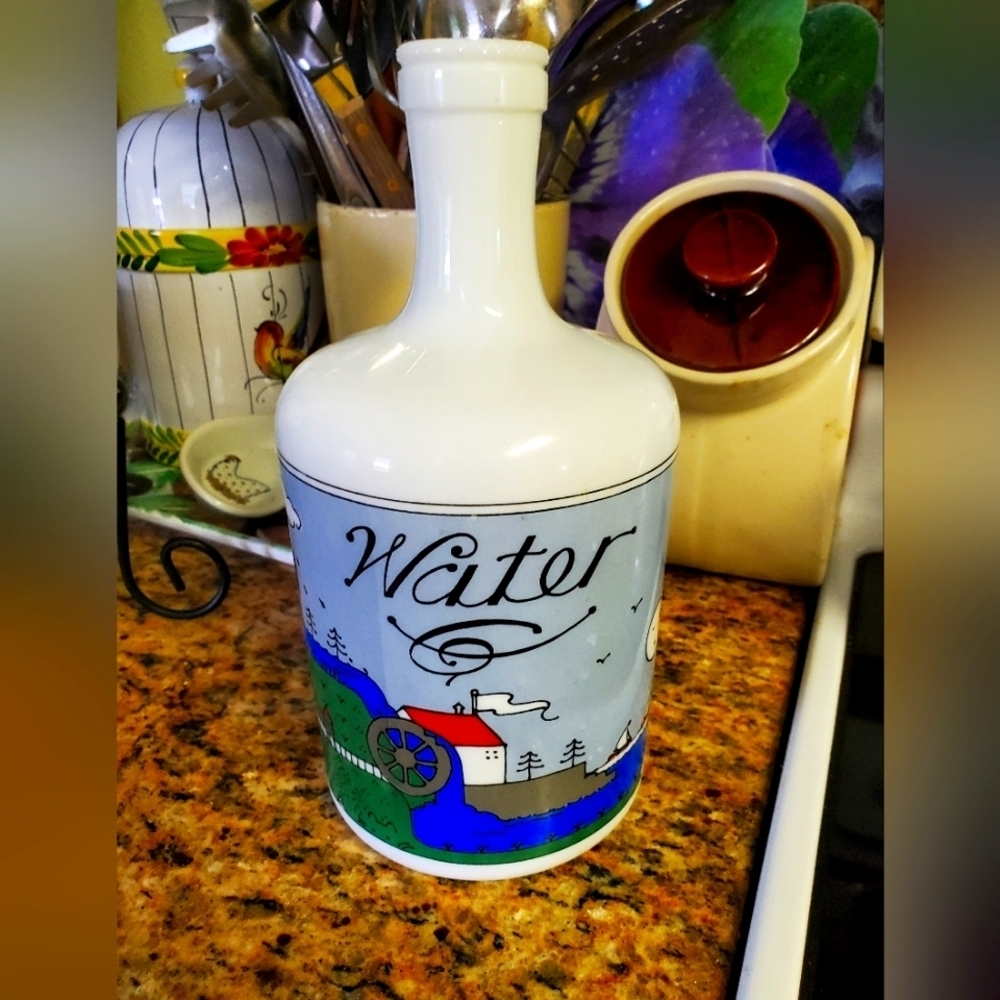 Milkglass Lillian Vernon Juice